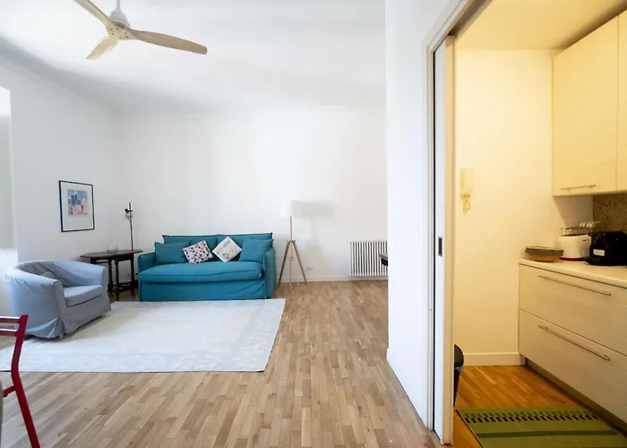 Apartment Bright And Lovely In San Lorenzo Rom
